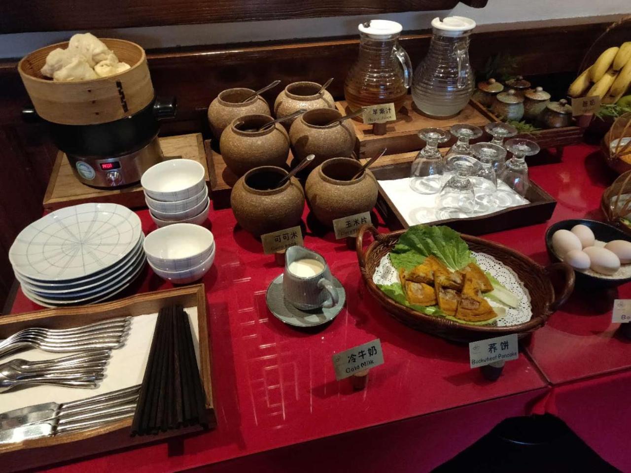 Songtsam Tacheng Lodge Deqen Екстериор снимка